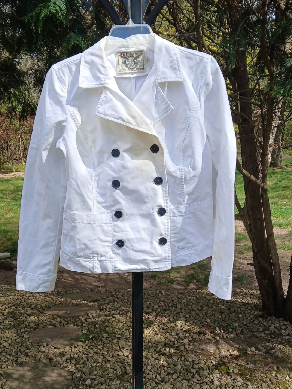 American Living white denim jackets with buttons and pockets Sz M
